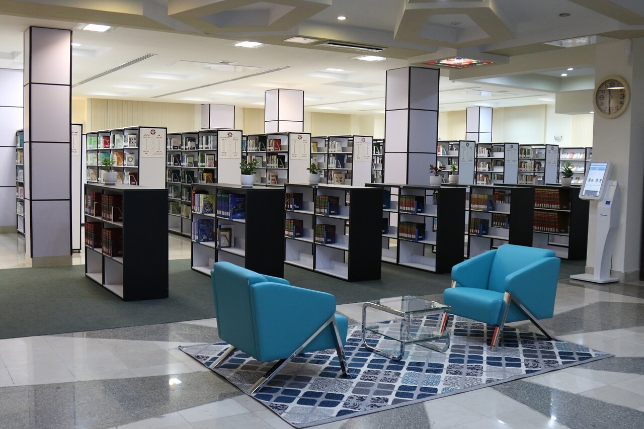 تور آشنایی با کتابخانه دانشجویان جدیدالورود مهرماه 1404